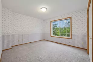 725 Fairfield Cir, Hopkins, MN 55305 - Photo 13