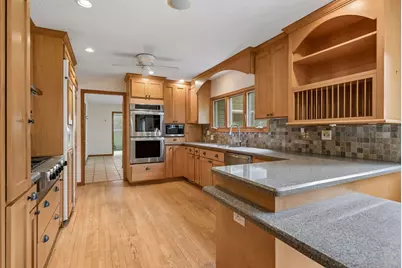 8817 Westmoreland Lane, Saint Louis Park, MN 55426 - Photo 29
