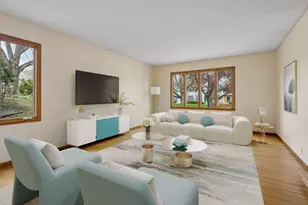 8817 Westmoreland Ln, Saint Louis Park, MN 55426 - Photo 11