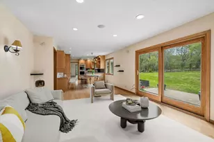 8817 Westmoreland Ln, Saint Louis Park, MN 55426 - Photo 21