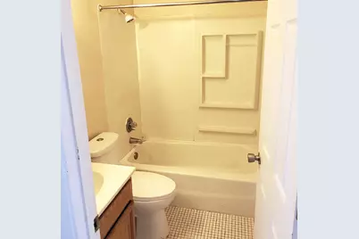 808 E Evergreen Avenue #308, Olivia, MN 56277 - Photo 11