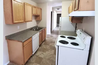 808 E Evergreen Avenue #308, Olivia, MN 56277 - Photo 3
