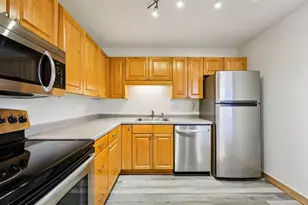 78 10th Street E, Saint Paul, MN 55101 - Photo 5