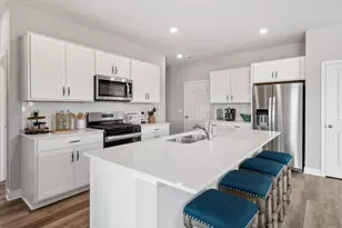 329 Sunflower Cir, Waconia, MN 55387 - Photo 5