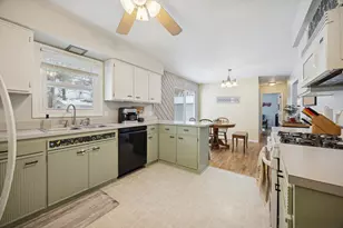 924 King Ave SW, Wadena, MN 56482 - Photo 9