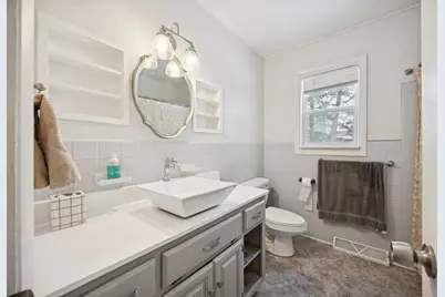 924 King Avenue SW, Wadena, MN 56482 - Photo 5