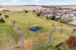 1805 Creek Ln, Northfield, MN 55057 - Photo 9