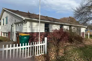 471 1st Ave SW, Glenville, MN 56036 - Photo 33