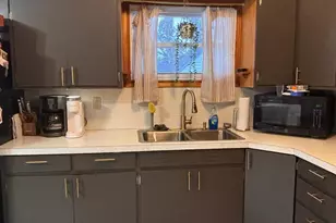 471 1st Ave SW, Glenville, MN 56036 - Photo 9