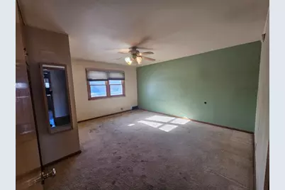 403 Broadway Avenue, Lakefield, MN 56150 - Photo 5