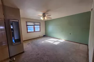 403 Broadway Ave, Lakefield, MN 56150 - Photo 5