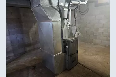 403 Broadway Avenue, Lakefield, MN 56150 - Photo 11