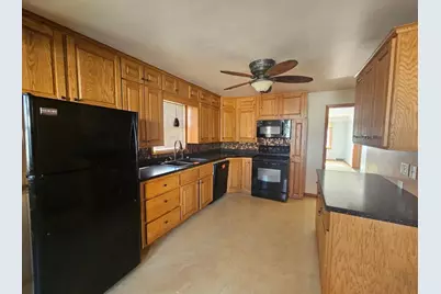 403 Broadway Avenue, Lakefield, MN 56150 - Photo 3