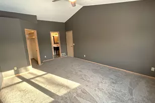 18502 Apple Tree Ct, Minnetonka, MN 55345 - Photo 19