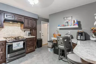 5337 Sailor Ln, Brooklyn Center, MN 55429 - Photo 15