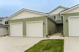 1121 Century Village Ln NE, Rochester, MN 55906 - Photo 3
