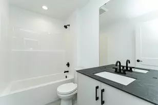 1121 Century Village Ln NE, Rochester, MN 55906 - Photo 21