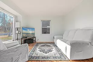 203 Moreland Ave E, West Saint Paul, MN 55118 - Photo 5