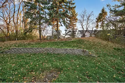 8709 64th Avenue N, Brooklyn Park, MN 55428 - Photo 21