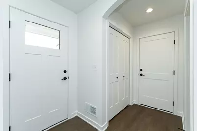 1129 Century Village Lane NE, Rochester, MN 55906 - Photo 7