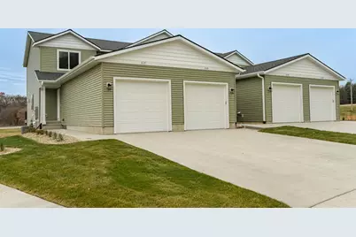 1125 Century Village Lane NE, Rochester, MN 55906 - Photo 3