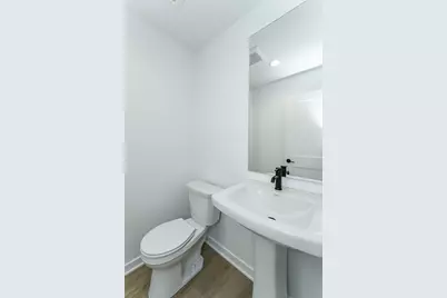 1125 Century Village Lane NE, Rochester, MN 55906 - Photo 9