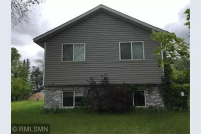 420 19 1/2 Avenue N, Saint Cloud, MN 56303 - Photo 1