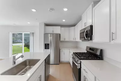 21725 Dahlia Lane, Farmington, MN 55024 - Photo 3