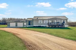 20589 Clover Rd, Clearbrook, MN 56634 - Photo 31