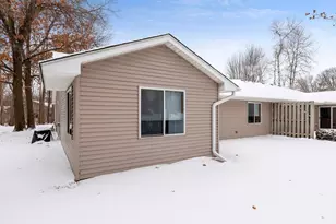 10511 Redwood St NW, Coon Rapids, MN 55433 - Photo 19