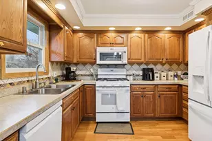 18922 Yalta St NE, East Bethel, MN 55092 - Photo 17