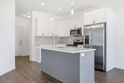 3615 17th Street S, Moorhead, MN 56560 - Photo 3