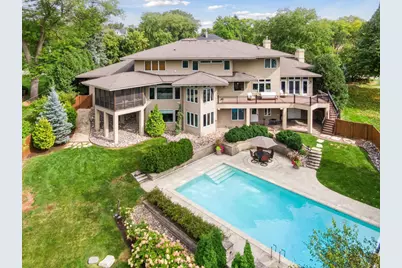 5600 Parkwood Lane, Edina, MN 55436 - Photo 3