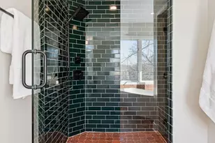 5600 Parkwood Ln, Edina, MN 55436 - Photo 29