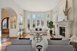 5600 Parkwood Ln, Edina, MN 55436 - Photo 9