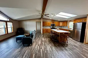 36308 Edgewood Rd, Harmony, MN 55939 - Photo 5
