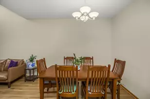 1562 Liberty Cir, Shakopee, MN 55379 - Photo 9