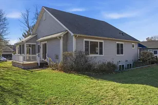 2711 Snowdrift Cir E, Maplewood, MN 55119 - Photo 37