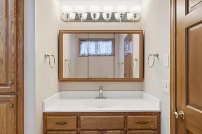 2711 Snowdrift Circle E, Maplewood, MN 55119 - Photo 23