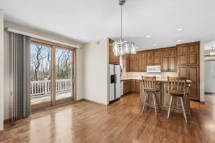 2711 Snowdrift Cir E, Maplewood, MN 55119 - Photo 13