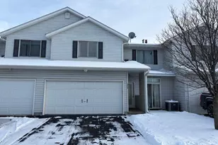 543 Roundhouse St, Shakopee, MN 55379 - Photo 1