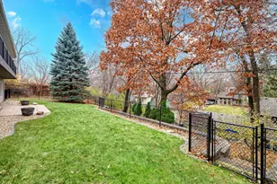 13511 Krestwood Dr, Burnsville, MN 55337 - Photo 31