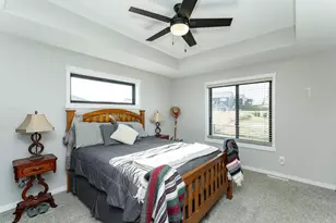 179 Stonelake Dr SE, Rochester, MN 55904 - Photo 9