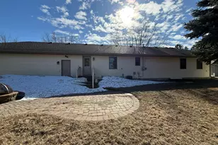 236 Wilson St, Alden, MN 56009 - Photo 37