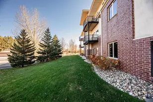 3200 11th St S, Fargo, ND 58104 - Photo 39