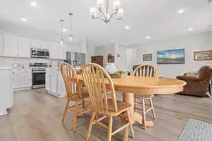 1319 Violet St, New Richmond, WI 54017 - Photo 9