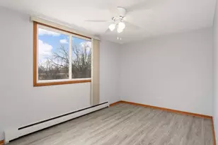 9143 Hwy 55, Golden Valley, MN 55427 - Photo 15