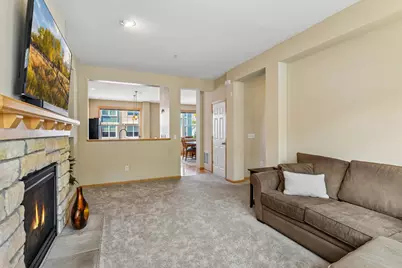 1945 Commonwealth Boulevard #5, Chanhassen, MN 55317 - Photo 7
