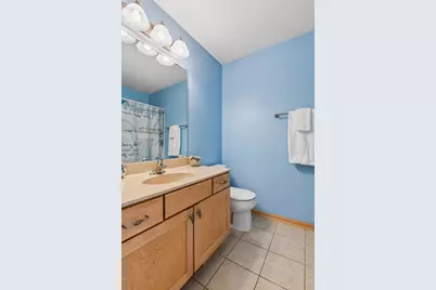1945 Commonwealth Boulevard #5, Chanhassen, MN 55317 - Photo 19
