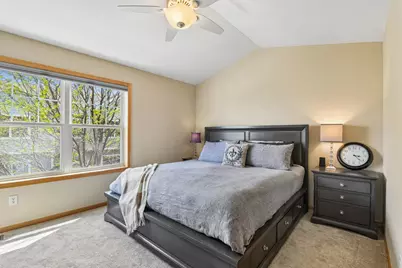 1945 Commonwealth Boulevard #5, Chanhassen, MN 55317 - Photo 13